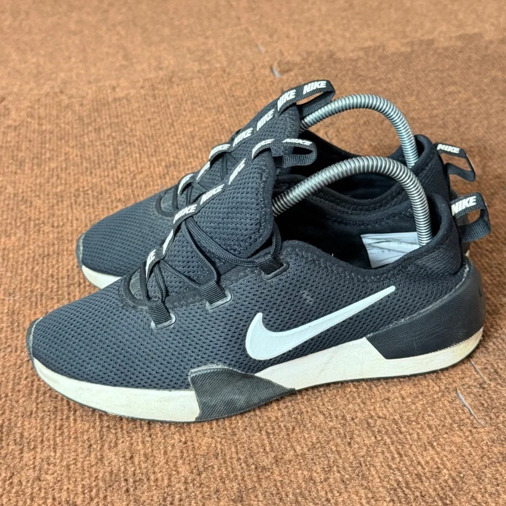 Nike City Trainer 2 Womens Black White Training Shoes AA7775-001 Size 8.5 Gym C+